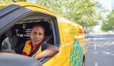 Phụ phí xăng dầu của DHL cho tháng 10/2025
